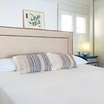 Sohosuites Gloria Mar *