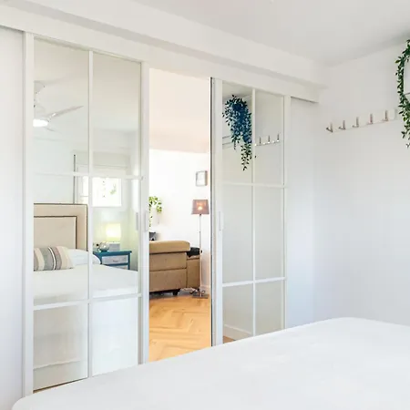 Sohosuites Gloria Mar *